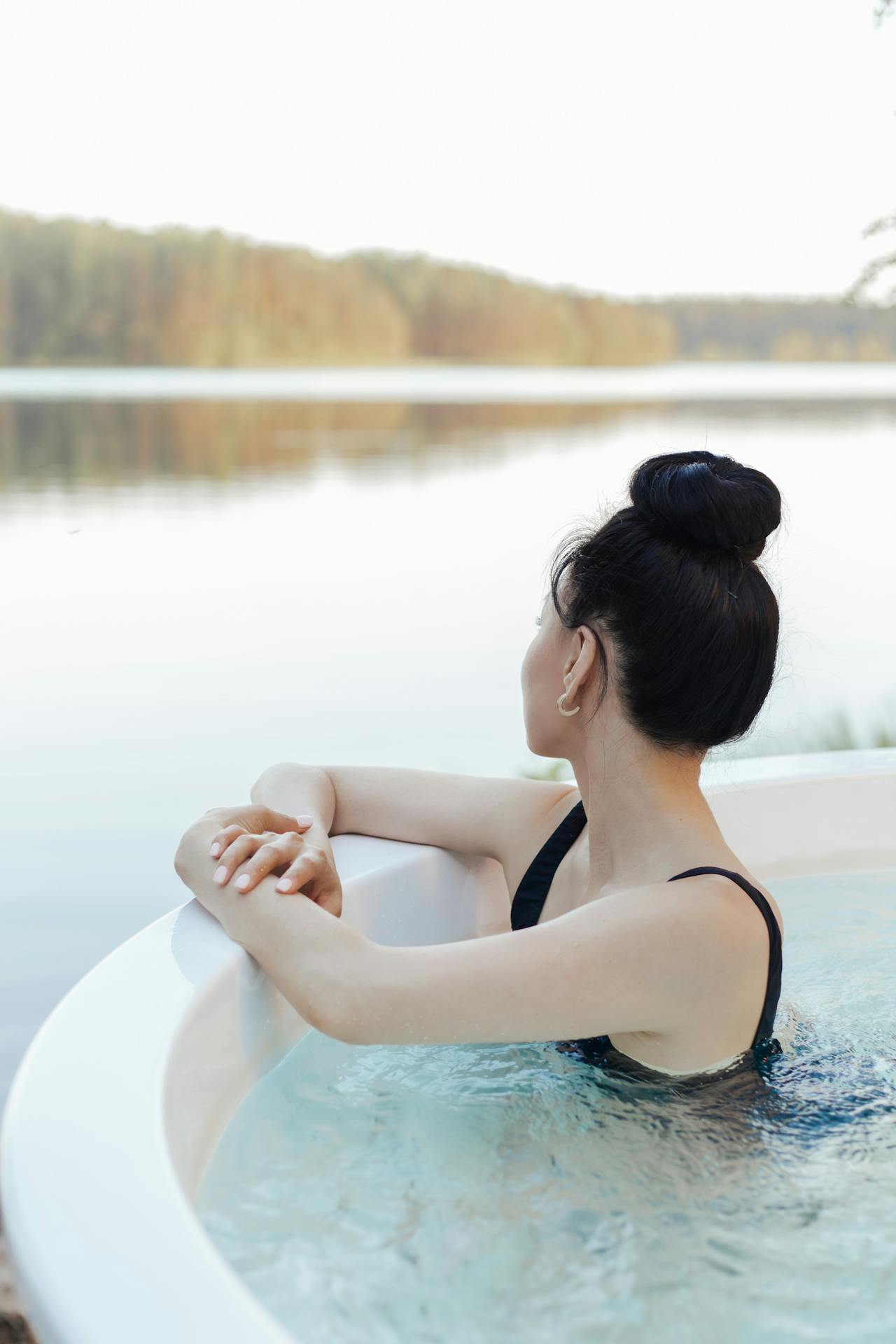 The Health Benefits of Hot Tub Use